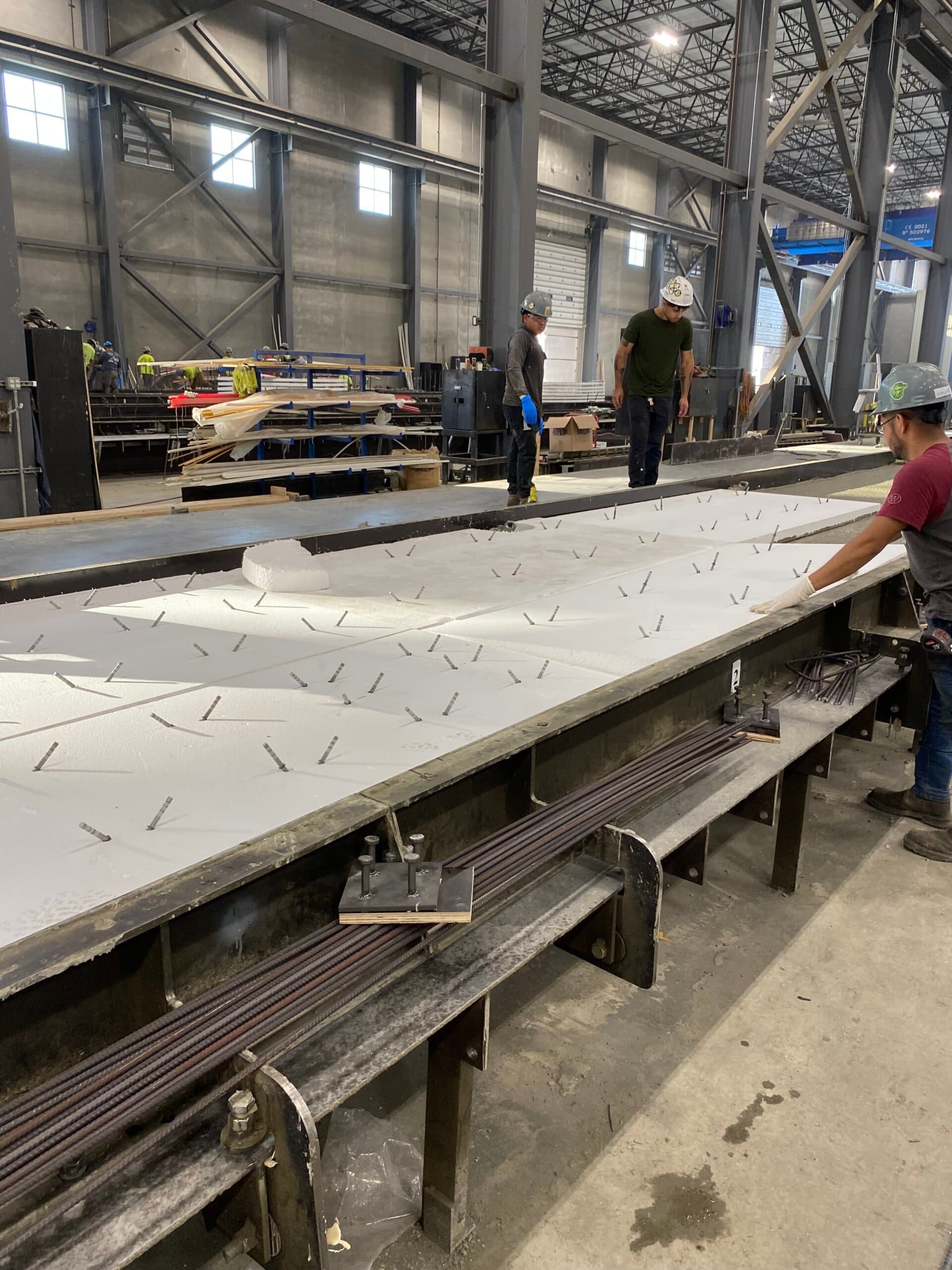 X-Pin insulation system in precast sandwich panel production